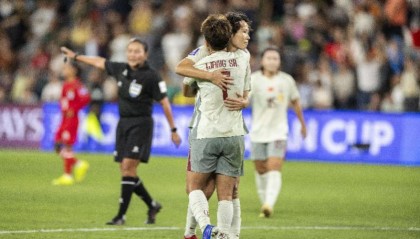 中国女足亚洲杯次战或调整阵容，取胜即提前锁定八强